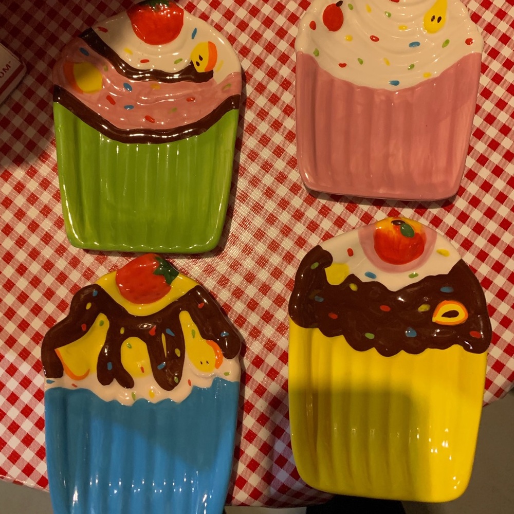 Cake Plates 🧁🍰🧁